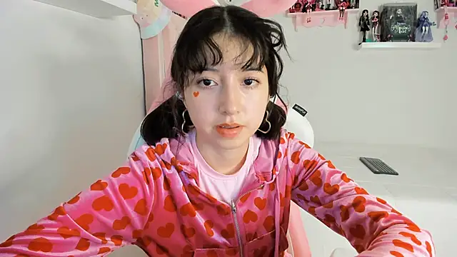 cherrycute online show from 12-03-24, 04:10