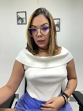 KellyBrooklyn  online show from 03-22-25, 12:46