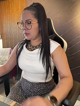 KellyBrooklyn  online show from 04-13-26, 03:27