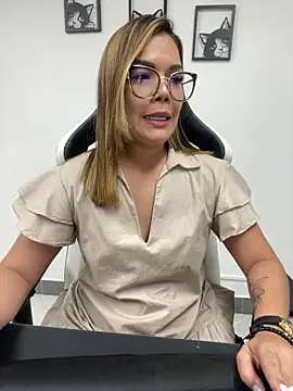 KellyBrooklyn  online show from 03-15-25, 05:04