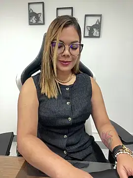 KellyBrooklyn  online show from 03-21-25, 12:17