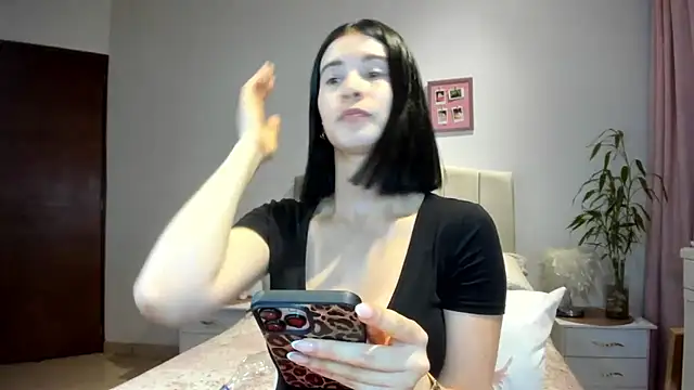 macarena vallejo online show from 05-26-26, 12:53