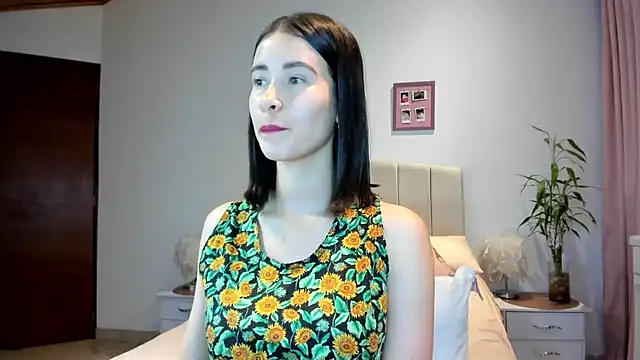 macarena vallejo online show from 03-03-25, 01:17