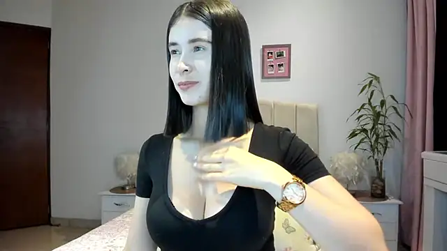 macarena vallejo online show from 04-23-26, 02:18