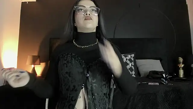 Snapshot of _Jade_16 chatting on 03-12-25, 03:29 Jade 16 online show from 03-12-25, 03:29