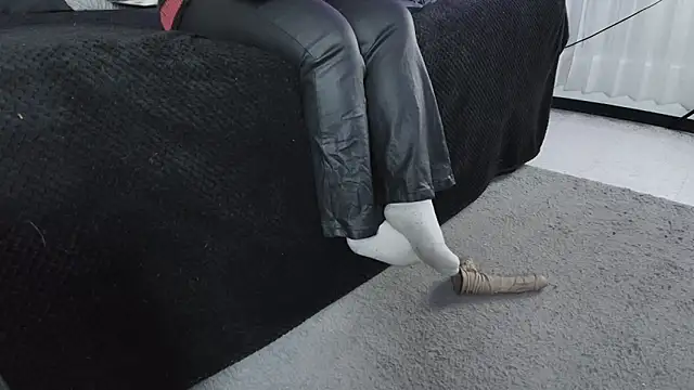  Jade 16 online show from 01-14-26, 11:47