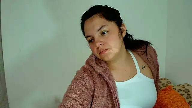 Snapshot of Anal_Milky_Momma chatting on 09-10-25, 02:27 Anal Milky Momma online show from 09-10-25, 02:27