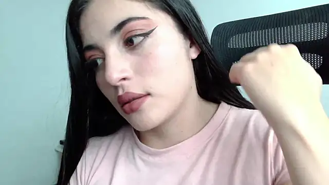 Snapshot of Honey_Aynur20 chatting on 12-03-24, 07:28 Honey Aynur20 online show from 12-03-24, 07:28