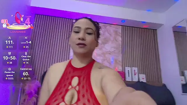 JuliRamirez online show from 10-04-25, 01:01