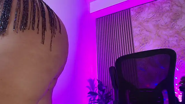 JuliRamirez online show from 11-04-25, 12:20