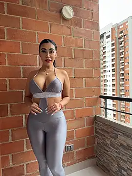 emma andrew1 online show from 05-19-26, 03:19