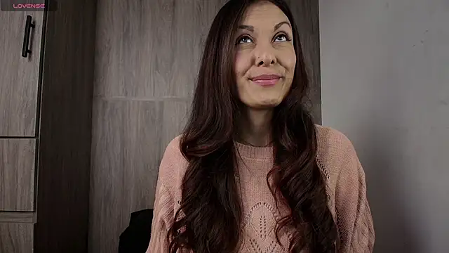 Swetisabella01 online show from 03-24-26, 12:10