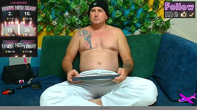 Snapshot of xavier_1988 chatting on 02-16-26, 09:34 xavier 1988 online show from 02-16-26, 09:34