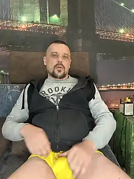 DanielOhCool online show from 03-18-25, 11:11