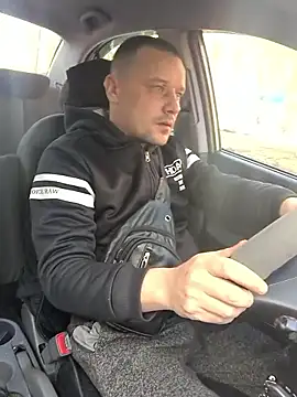 DanielOhCool online show from 03-02-26, 07:48