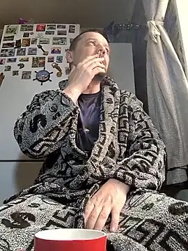 DanielOhCool online show from 02-18-26, 08:00