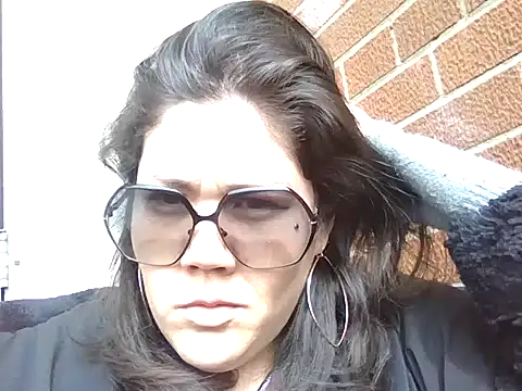 Snapshot of missemi chatting on 02-19-25, 05:38 missemi online show from 02-19-25, 05:38