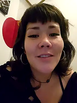 Snapshot of missemi chatting on 04-15-26, 10:54 missemi online show from 04-15-26, 10:54