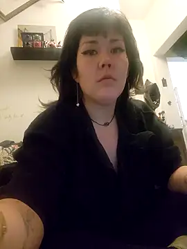 Snapshot of missemi chatting on 04-13-26, 05:00 missemi online show from 04-13-26, 05:00