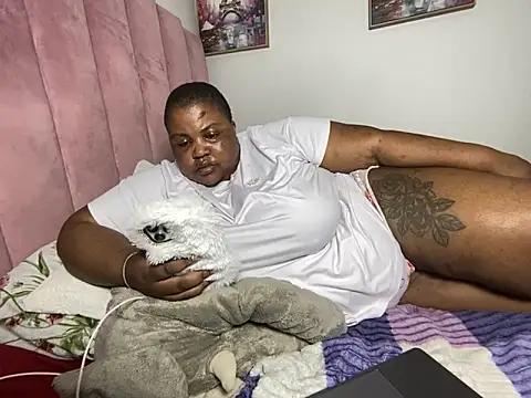 MissLola27 online show from 04-02-26, 09:16