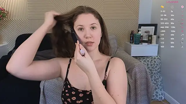 Elizavetta Miller online show from 04-17-26, 01:36