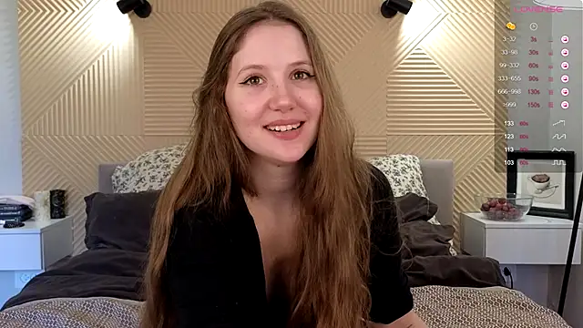 Snapshot of Elizavetta_Miller chatting on 10-17-25, 11:34 Elizavetta Miller online show from 10-17-25, 11:34