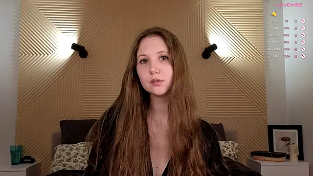 Snapshot of Elizavetta_Miller chatting on 09-17-25, 04:53 Elizavetta Miller online show from 09-17-25, 04:53