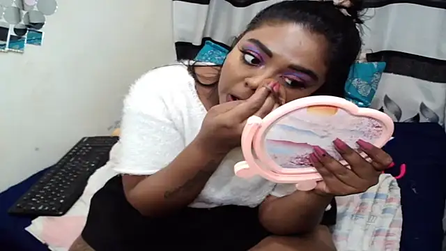 Snapshot of Indian_FireXX chatting on 04-29-26, 06:25 Indian FireXX online show from 04-29-26, 06:25