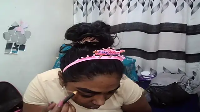 Snapshot of Indian_FireXX chatting on 06-15-26, 05:51 Indian FireXX online show from 06-15-26, 05:51