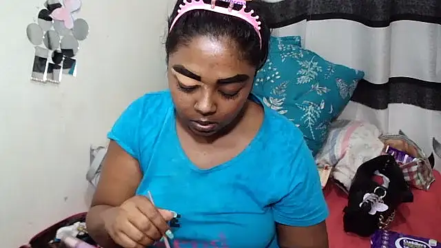 Snapshot of Indian_FireXX chatting on 06-05-26, 05:23 Indian FireXX online show from 06-05-26, 05:23