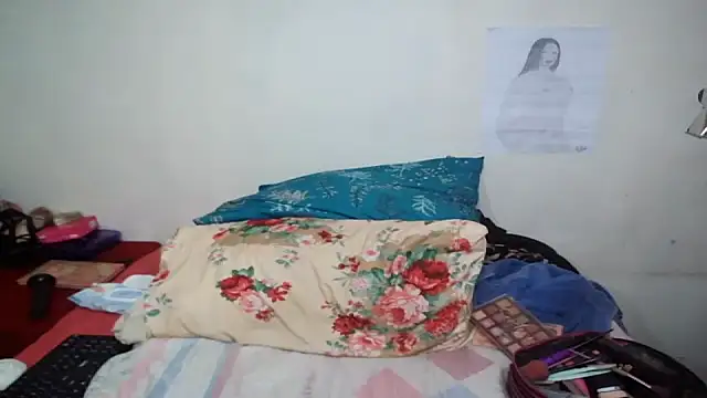 Snapshot of Indian_FireXX chatting on 07-08-26, 06:47 Indian FireXX online show from 07-08-26, 06:47