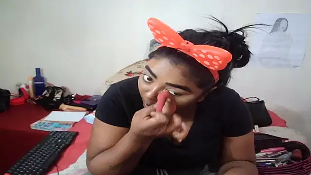 Snapshot of Indian_FireXX chatting on 07-09-26, 05:41 Indian FireXX online show from 07-09-26, 05:41