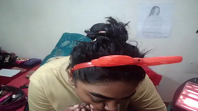 Snapshot of Indian_FireXX chatting on 07-13-26, 05:51 Indian FireXX online show from 07-13-26, 05:51