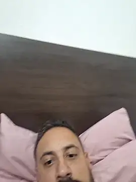 Snapshot of lordberonha chatting on 11-07-25, 11:04 lordberonha online show from 11-07-25, 11:04