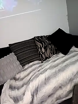 Leanne43 online show from 02-25-26, 08:08