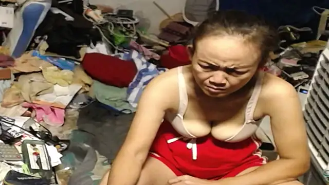 1CuteAndSexy69 online show from 06-26-26, 01:06
