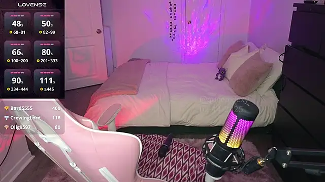 queenxlexy online show from 02-14-25, 10:47