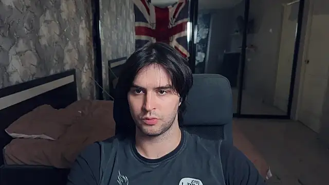 keanu reevez online show from 10-13-25, 01:45