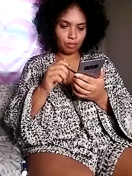 TasteeKitty online show from 10-02-25, 06:55