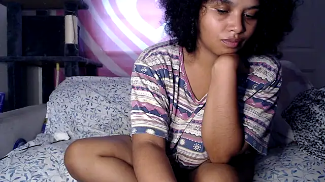 TasteeKitty online show from 10-01-25, 06:01