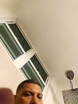 tropikboy online show from 12-23-25, 02:22