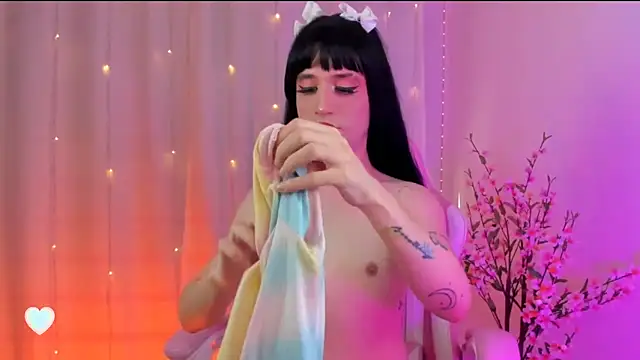 rosseblondee online show from 09-28-25, 09:44