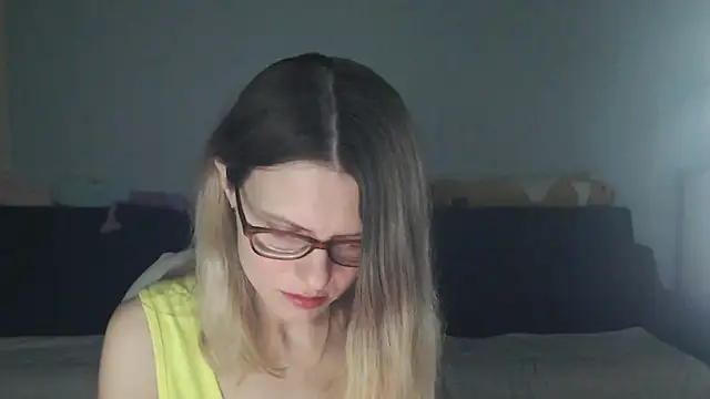 night is dark online show from 12-04-25, 10:31