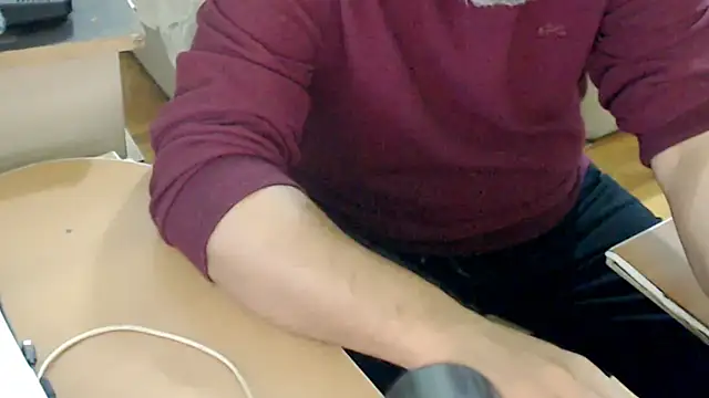 LiONTURK online show from 10-12-25, 07:59