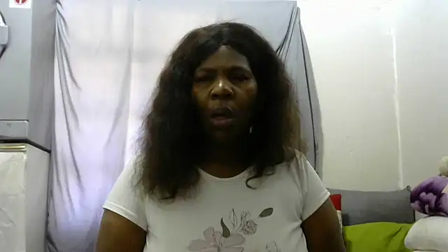 Snapshot of Delicioussexy chatting on 05-16-26, 08:02 Delicioussexy online show from 05-16-26, 08:02