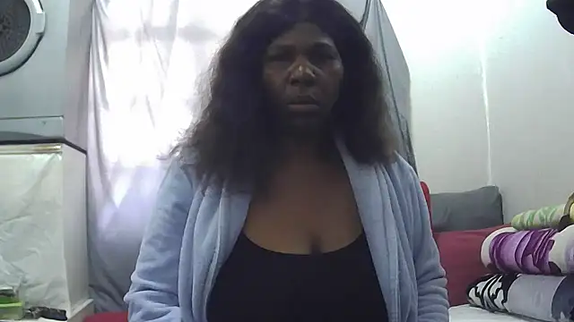 Snapshot of Delicioussexy chatting on 07-12-26, 08:48 Delicioussexy online show from 07-12-26, 08:48