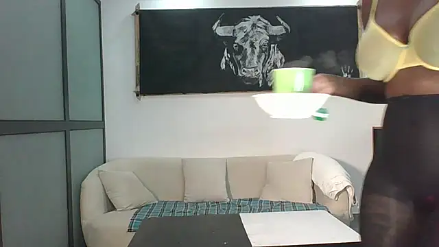 Snapshot of miss-cathy chatting on 05-09-26, 05:33 miss-cathy online show from 05-09-26, 05:33