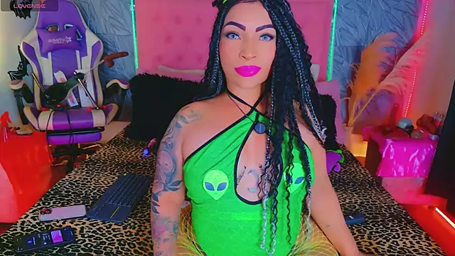 macasweet online show from 11-29-25, 09:59