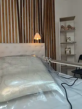 valerie lya online show from 03-09-26, 08:23