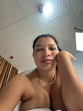 valerie lya online show from 03-07-26, 08:25